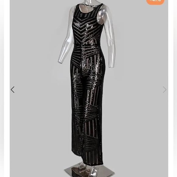 Black sequin jumpsuit size 8 uk. Fits like a 4 small Taylor swift bling party - Picture 14 of 14